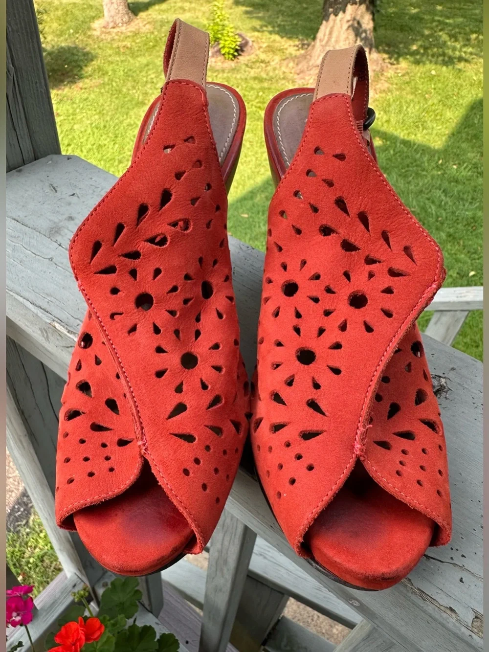 SCHULER & SONS PHILA 7.5 Orange Suede Laser-Cut Wedge Sling Back Sandals Wood